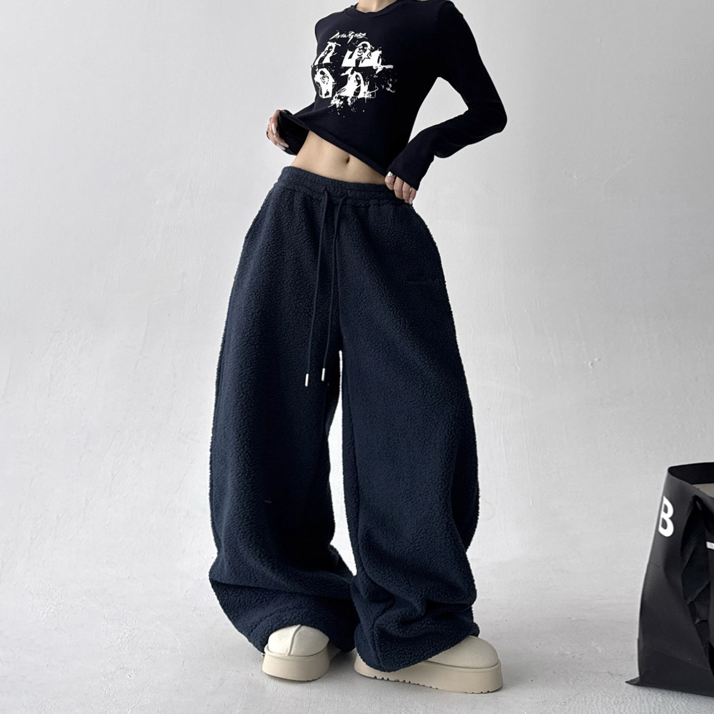 Womens Casual Loose-fitting Warm Extended-length Pants See size chart under “more details”