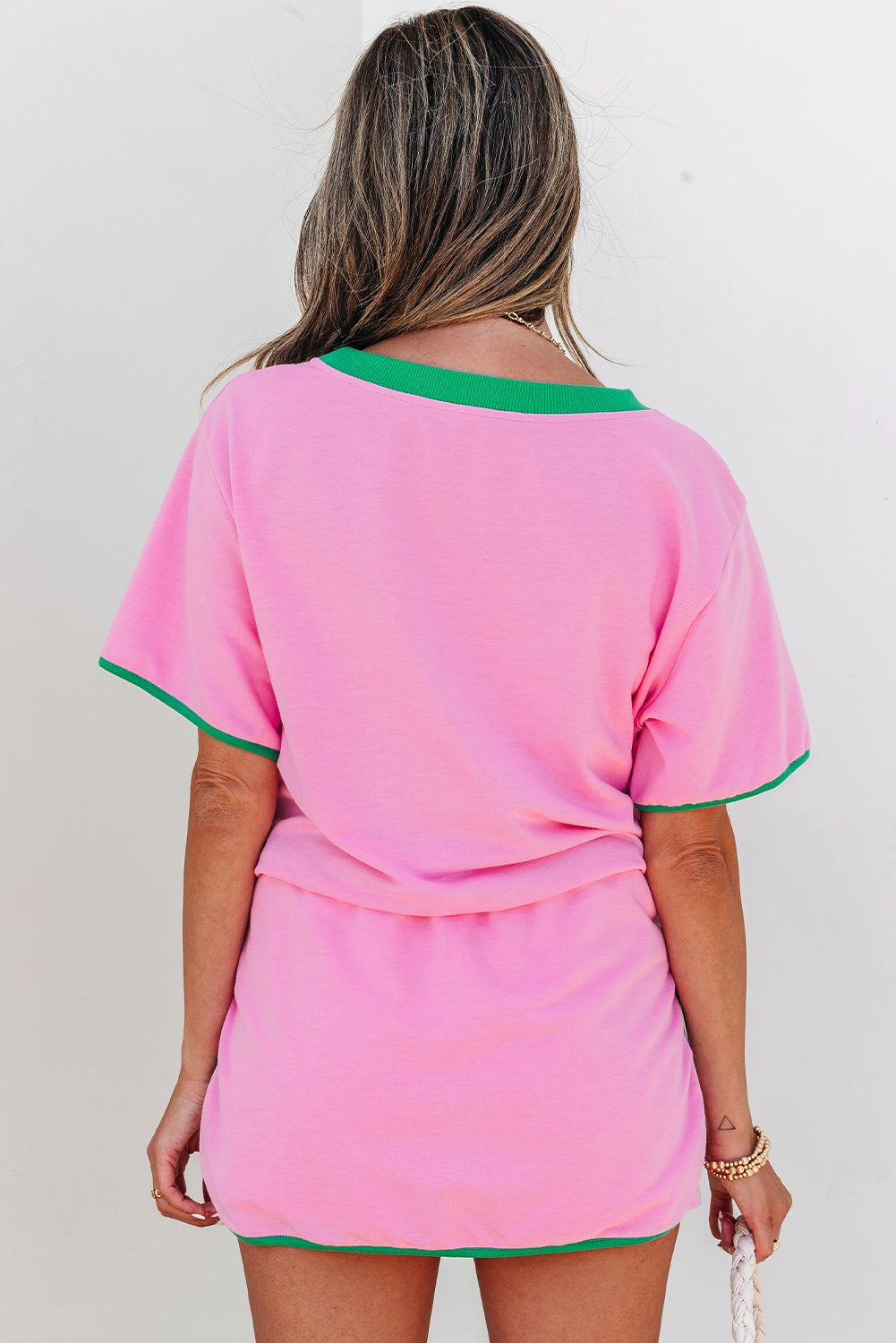 Conjunto de 2 piezas de camiseta y falda pantalón con hombro caído y bloques de color Bonbon