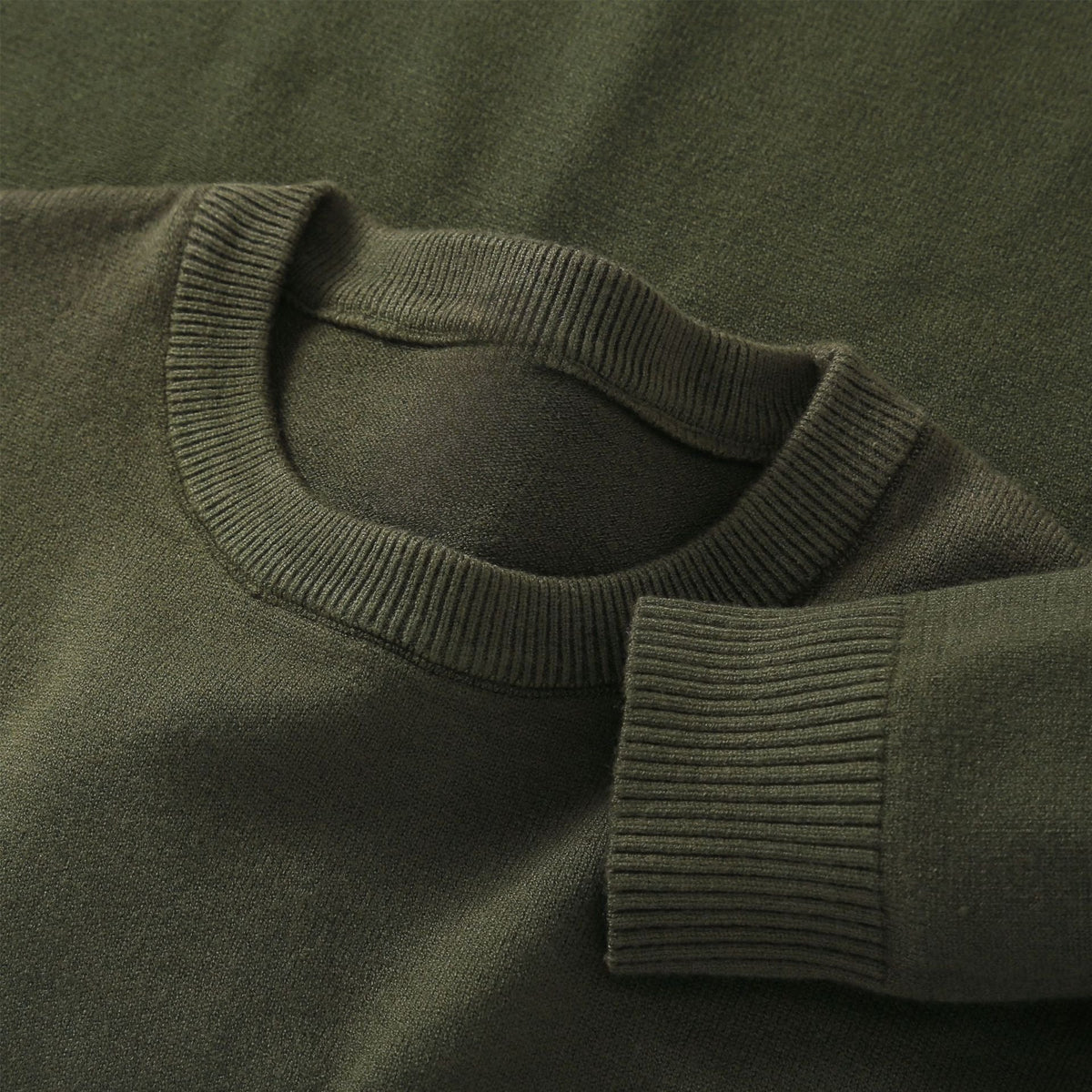 Autumn And Winter Bottoming Sweater Men