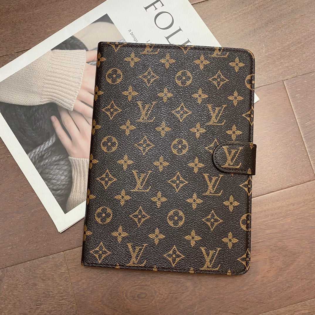 Funda para iPad Apple de cuero Monogram de lona de lujo con diseño temático de verano fresco