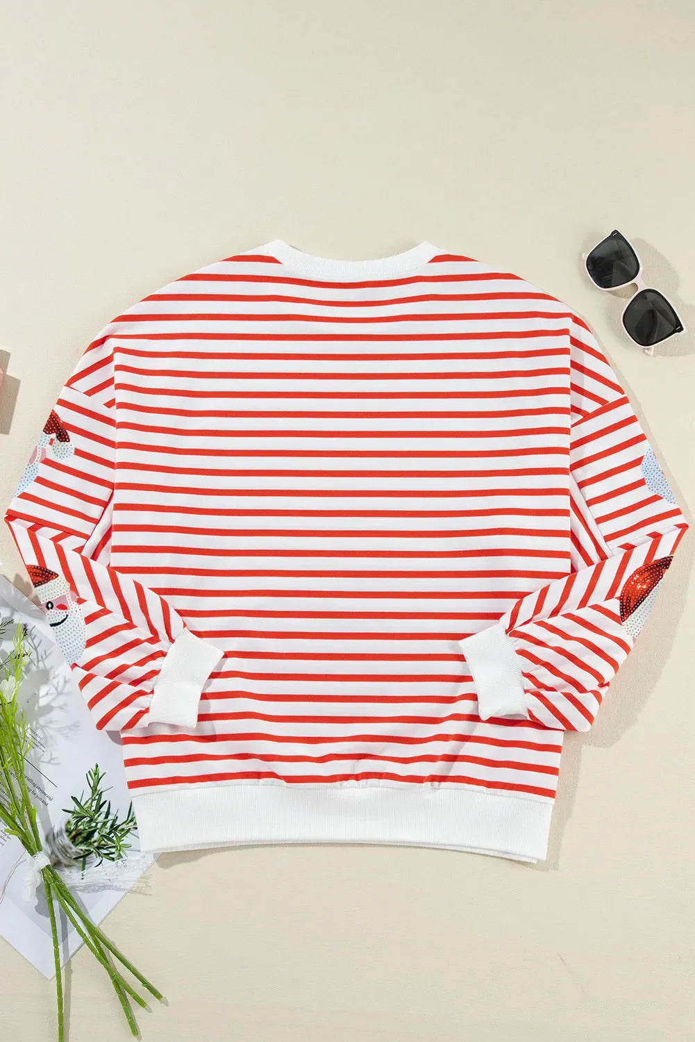 Sudadera de cuello redondo con rayas y Papá Noel de lentejuelas y manga larga