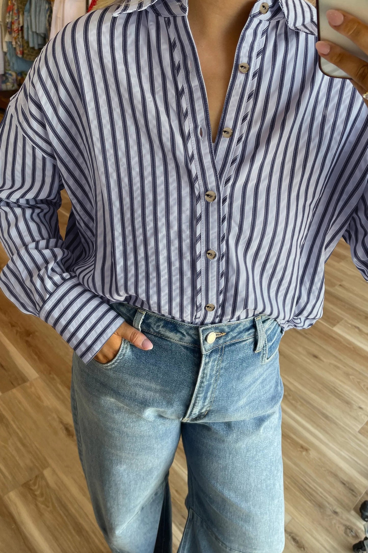 Camisa Holgada de Manga Larga con Botones y Rayas Azules