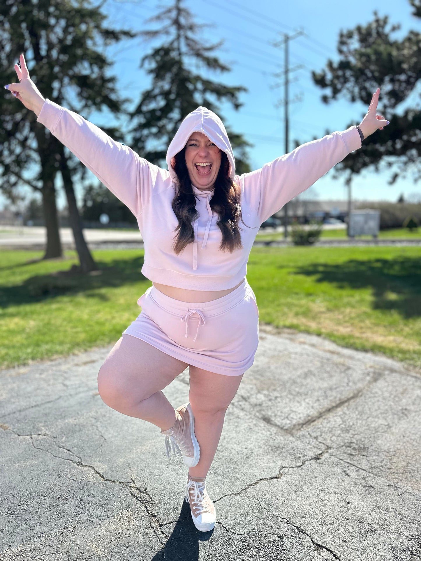 Sudadera con capucha "Had Me in the First Half" en rosa bebé