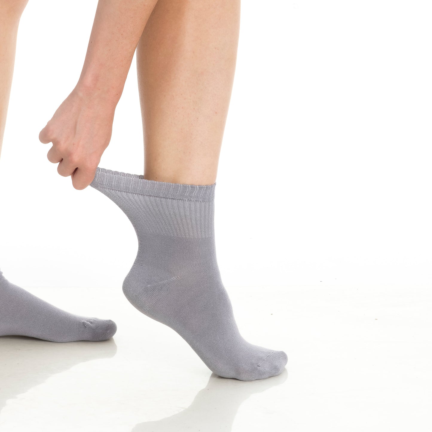 Men’s & Women’s Bamboo Diabetic Ankle Socks 4-Pack