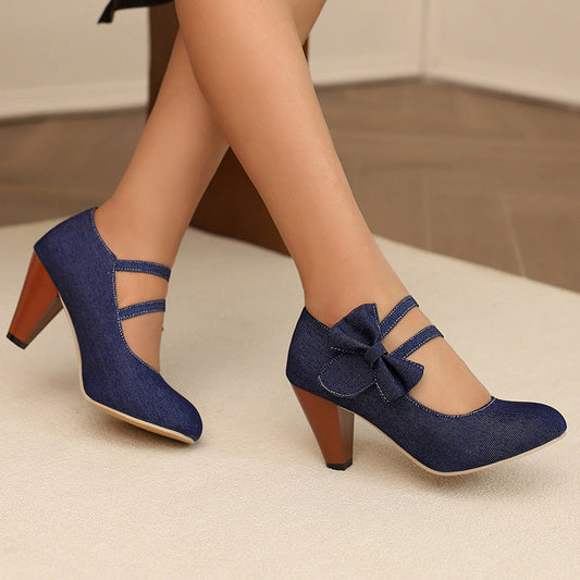Zapatos de tacón de mezclilla con moño y punta redonda. Ver tabla de tallas en "más detalles".