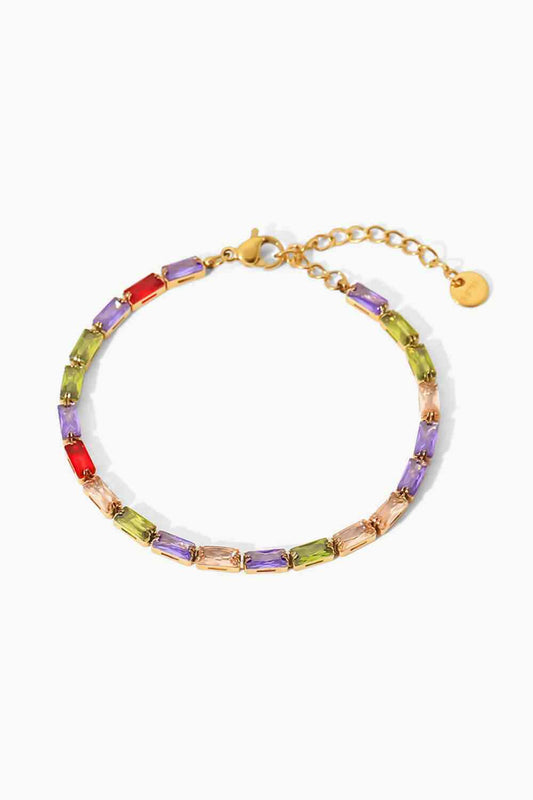 Pulsera GlamourGem chapada en oro de 18 quilates con circonita cúbica multicolor – Elegancia vibrante para cada ocasión. Consulta la tabla de tallas en "más detalles".