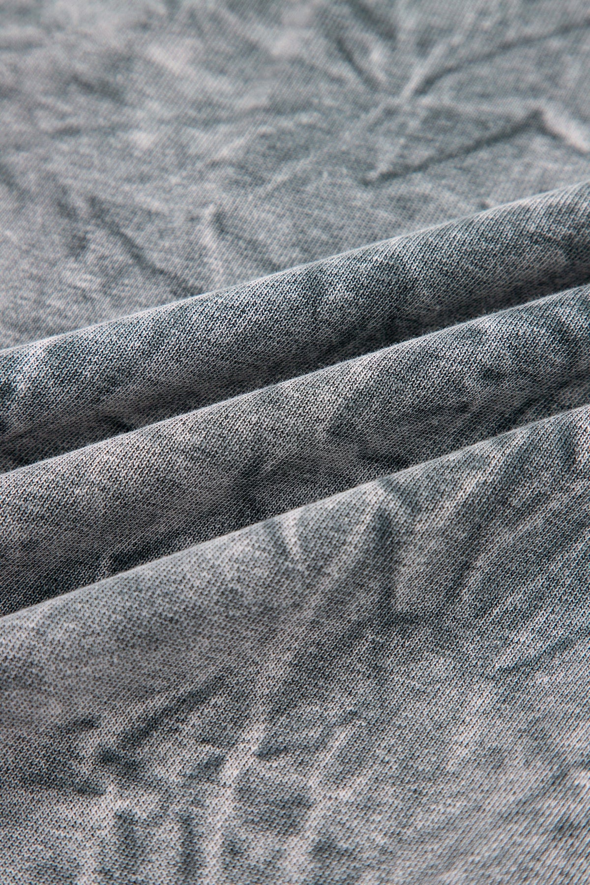 Sudadera holgada con bordado de letras "High-rise saved by grace" y lavado mineral
