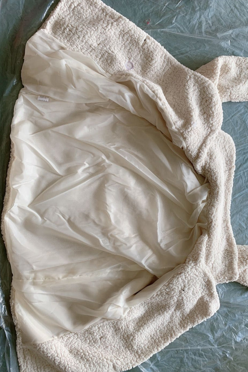 Abrigo de Sherpa con Cuello Solapa Completo Ivy Lane