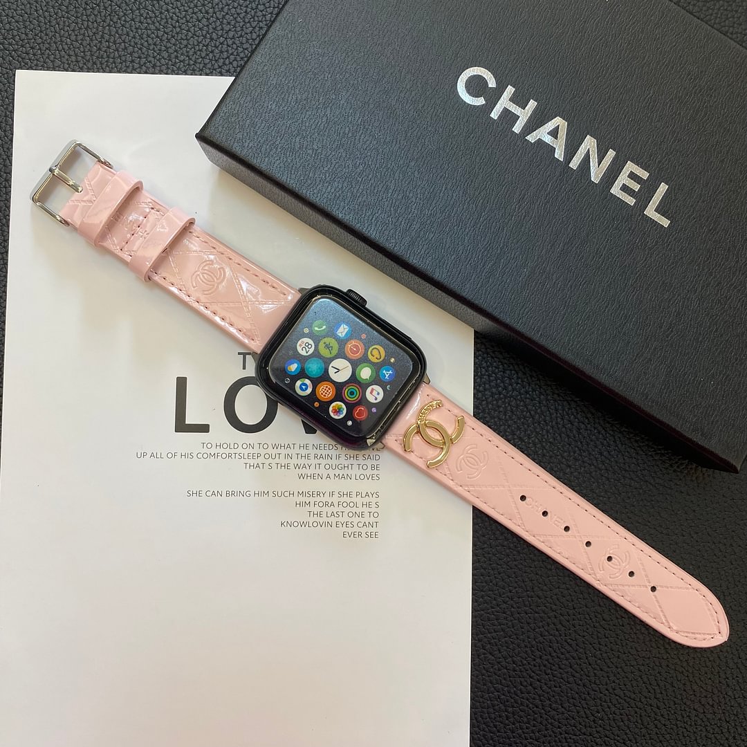 Correa de cuero brillante para Apple Watch con logotipo metálico de lujo