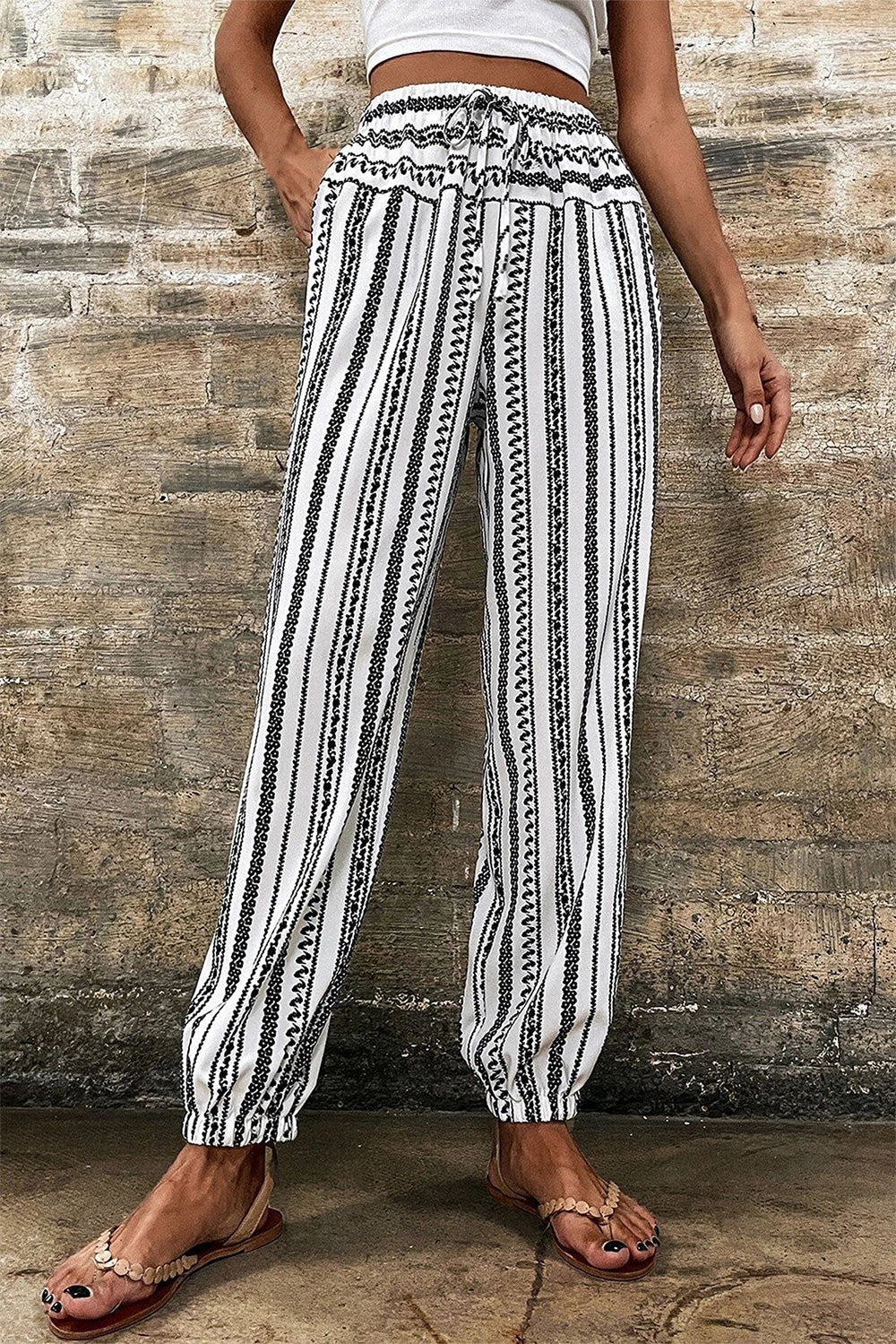 Pantalones estampados con cintura elástica