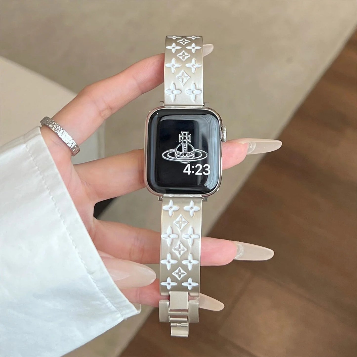 CORREA METÁLICA GRABADA PARA APPLE WATCH