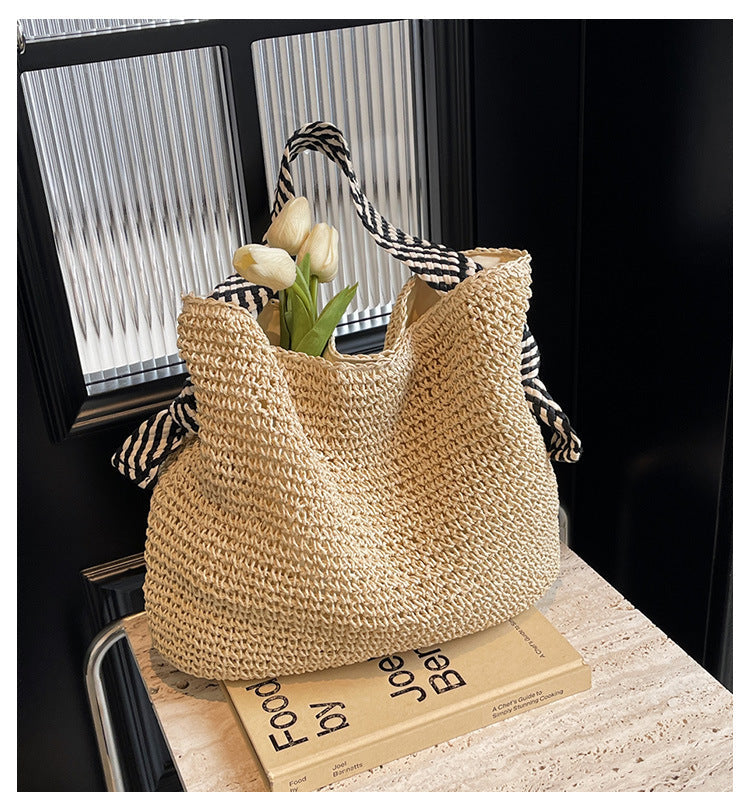 Women's Large Capacity Straw Vacation Shoulder Bag Travel Bag