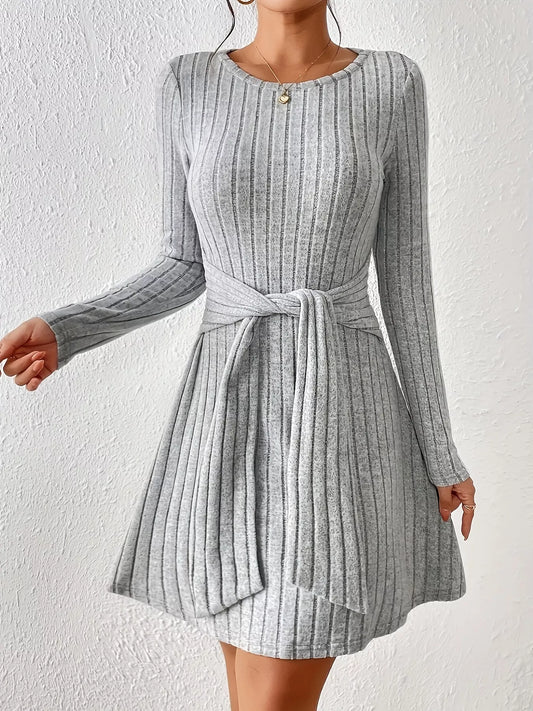 Vestido casual de manga larga con cintura con lazo de punto acanalado