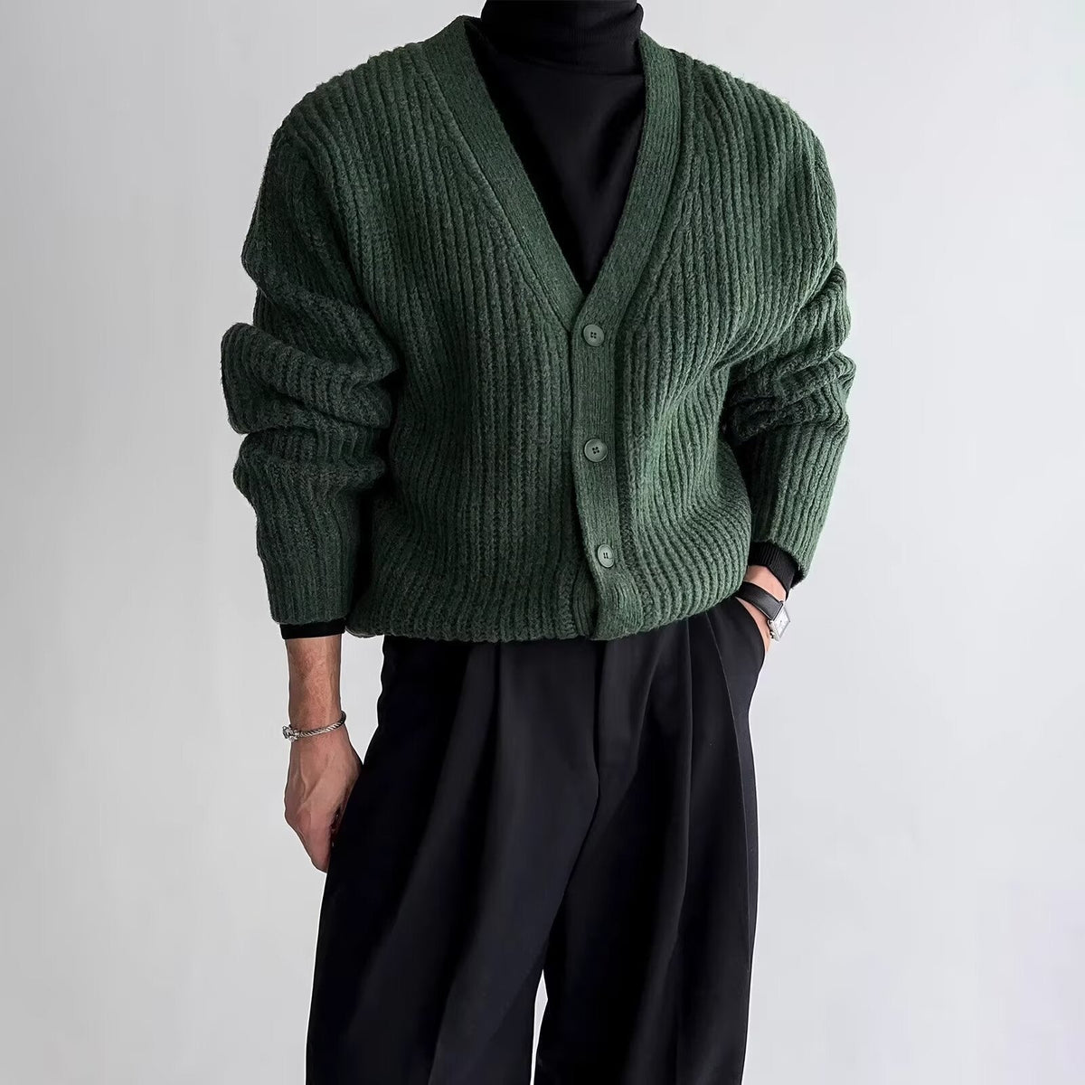 Mens Loose-Fit Versatile Artistic V-Neck Sweater