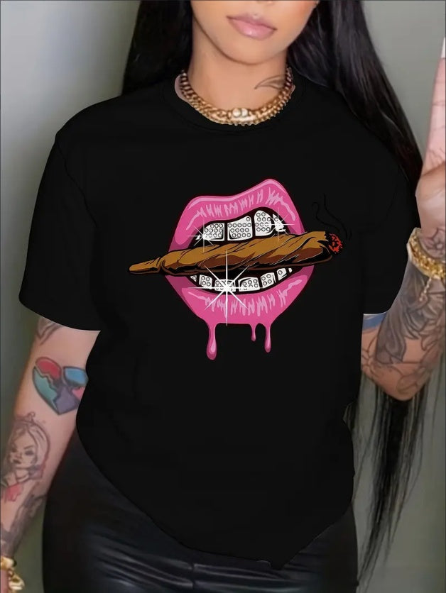 Camiseta de cuello redondo con estampado de labios para mujer