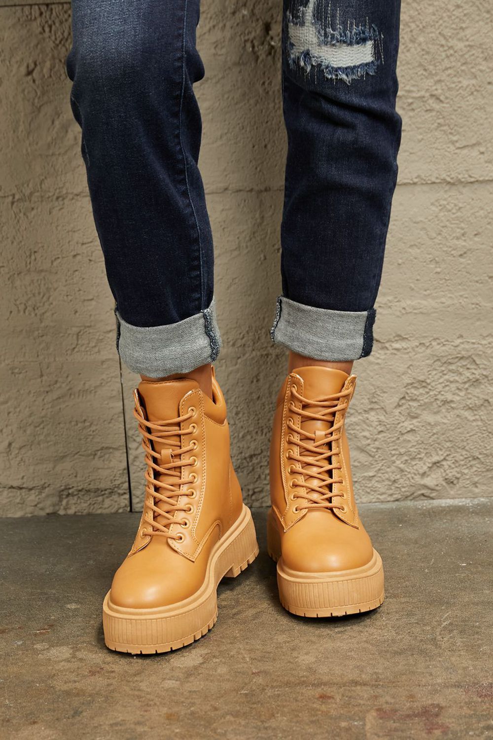Botas de Combate de Plataforma East Lion Corp