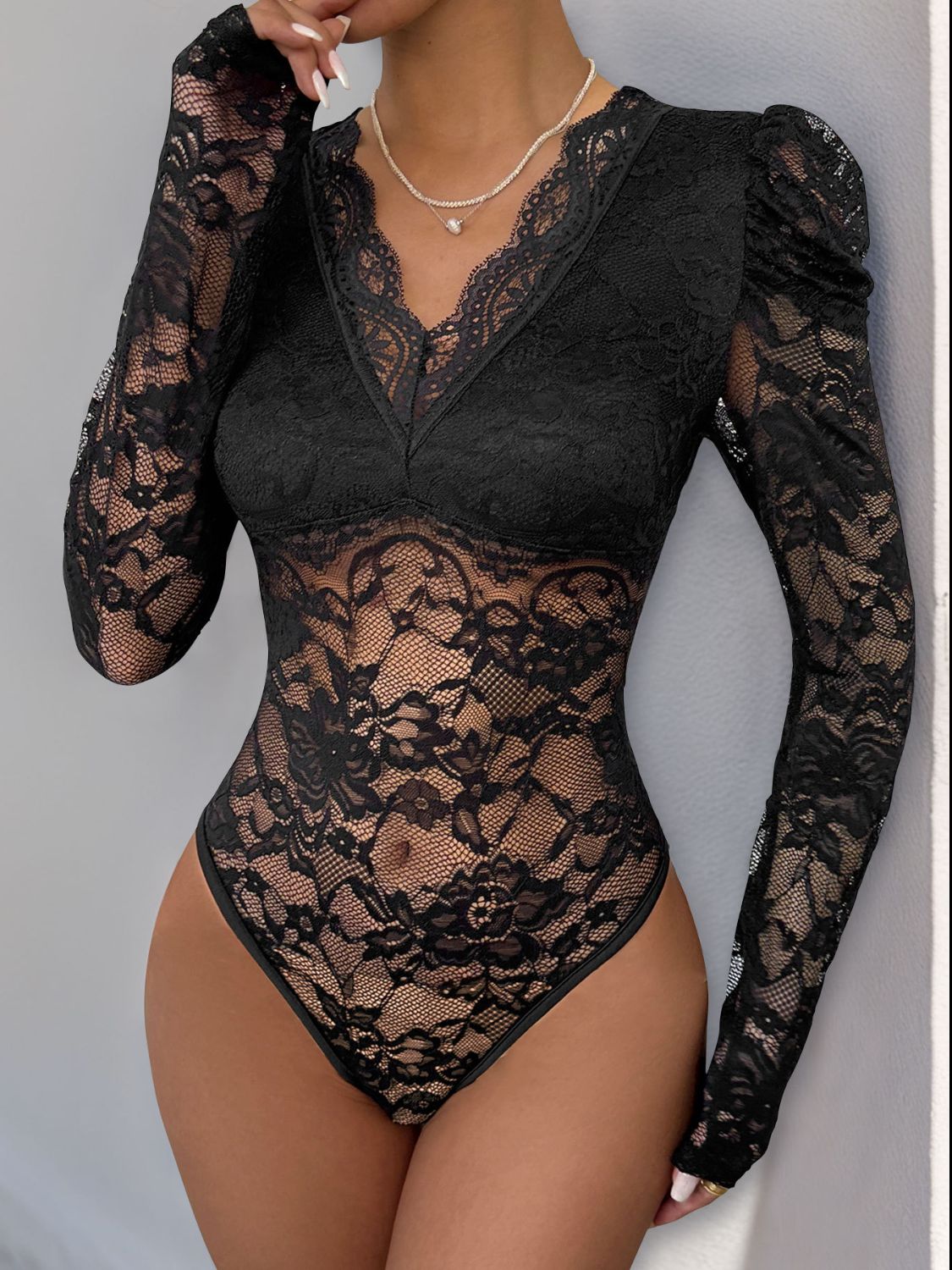 Body de encaje con cuello de pico y manga larga Perfee