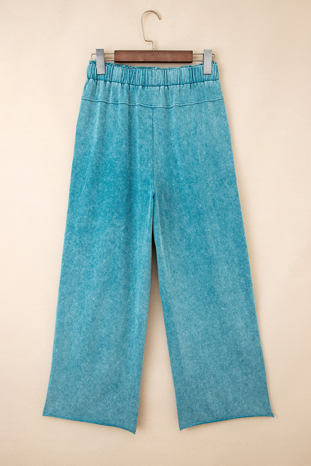 Pantalones de cintura alta con nudo y dobladillo sin rematar Wild Ginger Mineral Wash