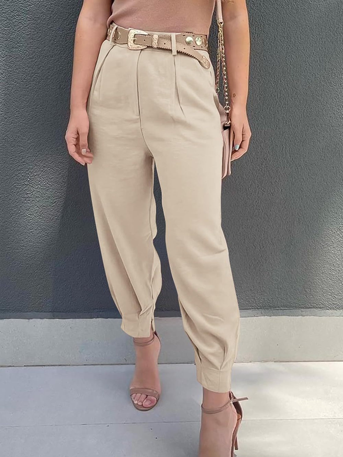 Pantalones cropped de talle alto