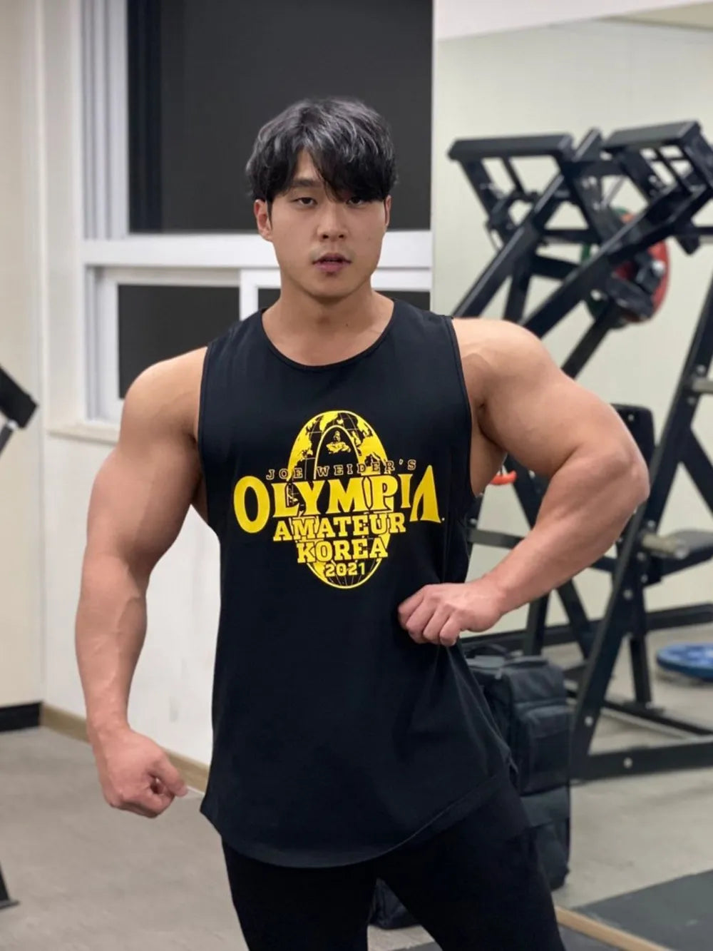Camiseta sin mangas activa con cuello redondo y estampado para hombre de talla grande