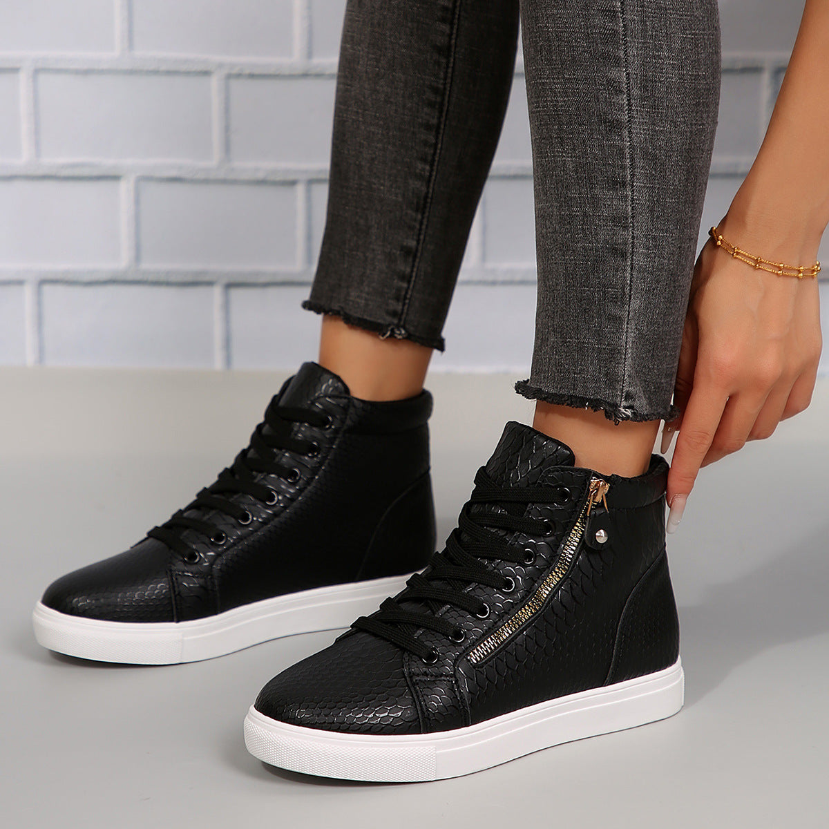 Women's Platform Lace-Up High-Top Casual Sneakers