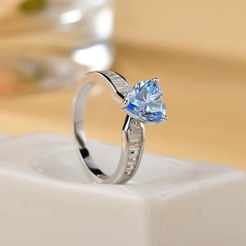 Anillo de moissanita de 2 quilates de plata de ley 925