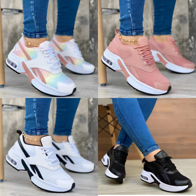 Round-Toe Lace-Up Shoes