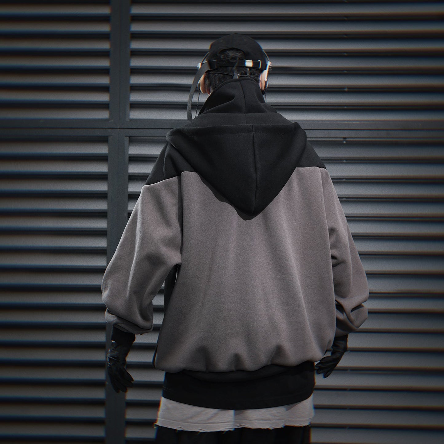 Sudadera con Capucha Negra T-Tech HiH51