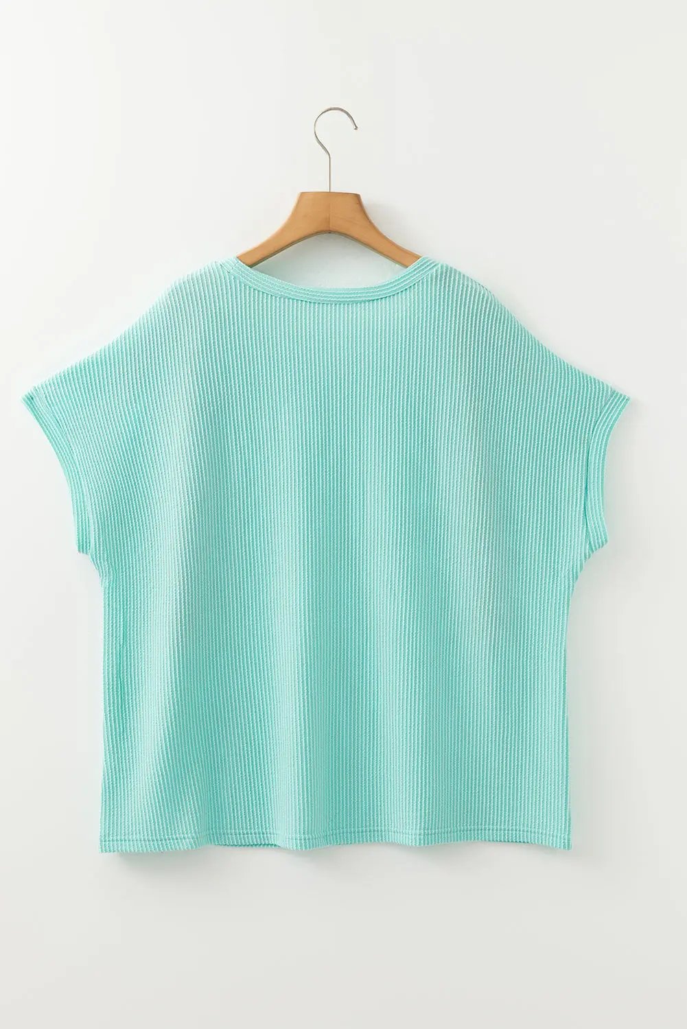 Plus Size T-Shirt - Ribbed Knit - Pocket Detail Everyday