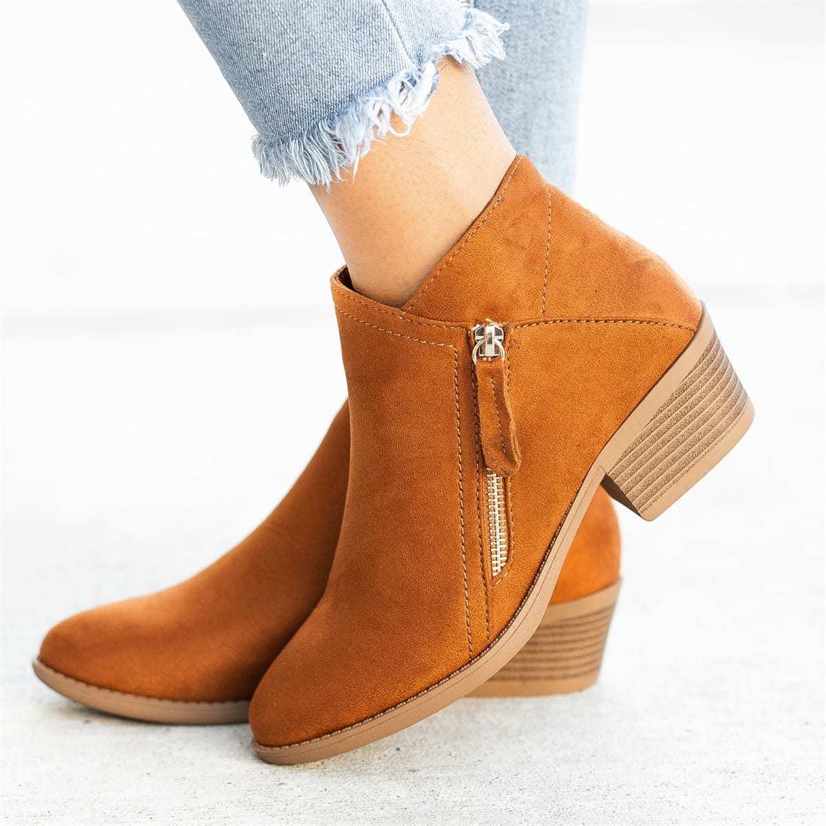 Women's Suede Boots with Chunky Sole