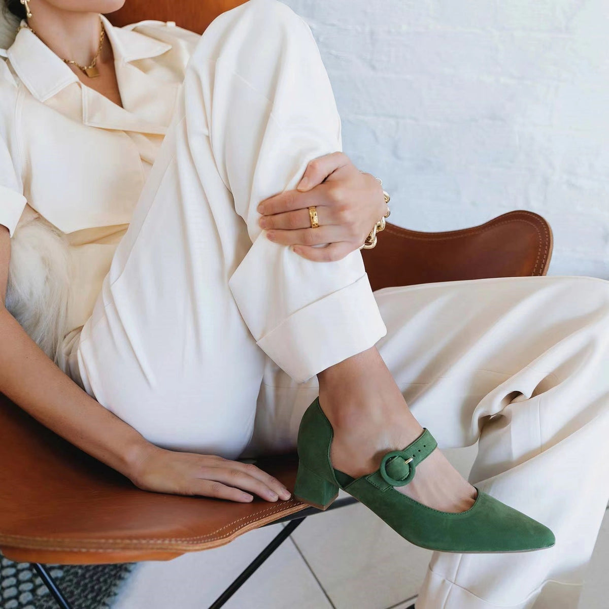 Pointed-Toe Block Heel Shoes
