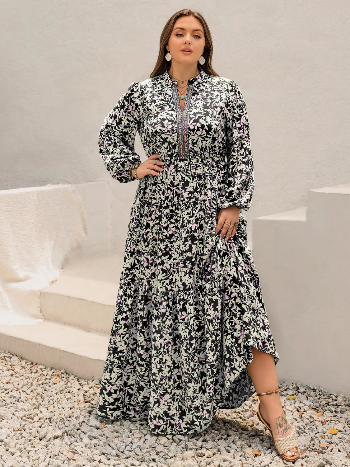 Plus Size Floral Print Long Sleeve Tiered Maxi Dress