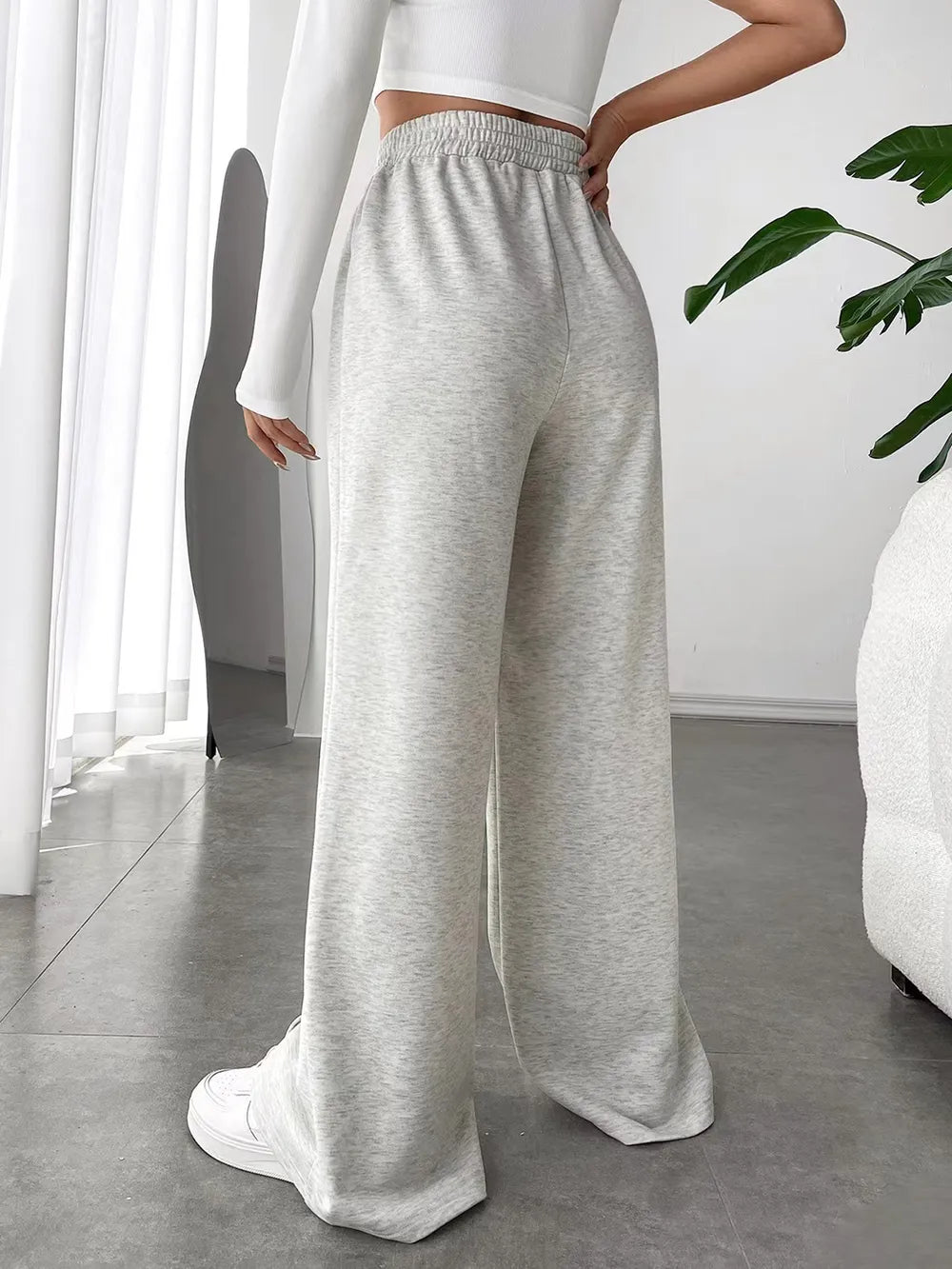Pantalones de pernera ancha con cintura elástica