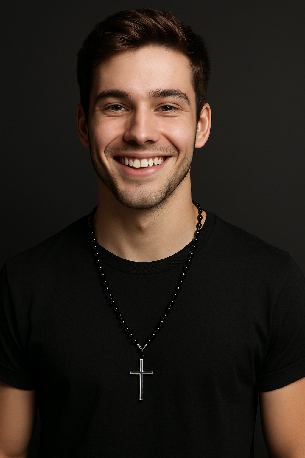 Collar de rosario con cruces de cuentas negras – Estilo gótico elegante