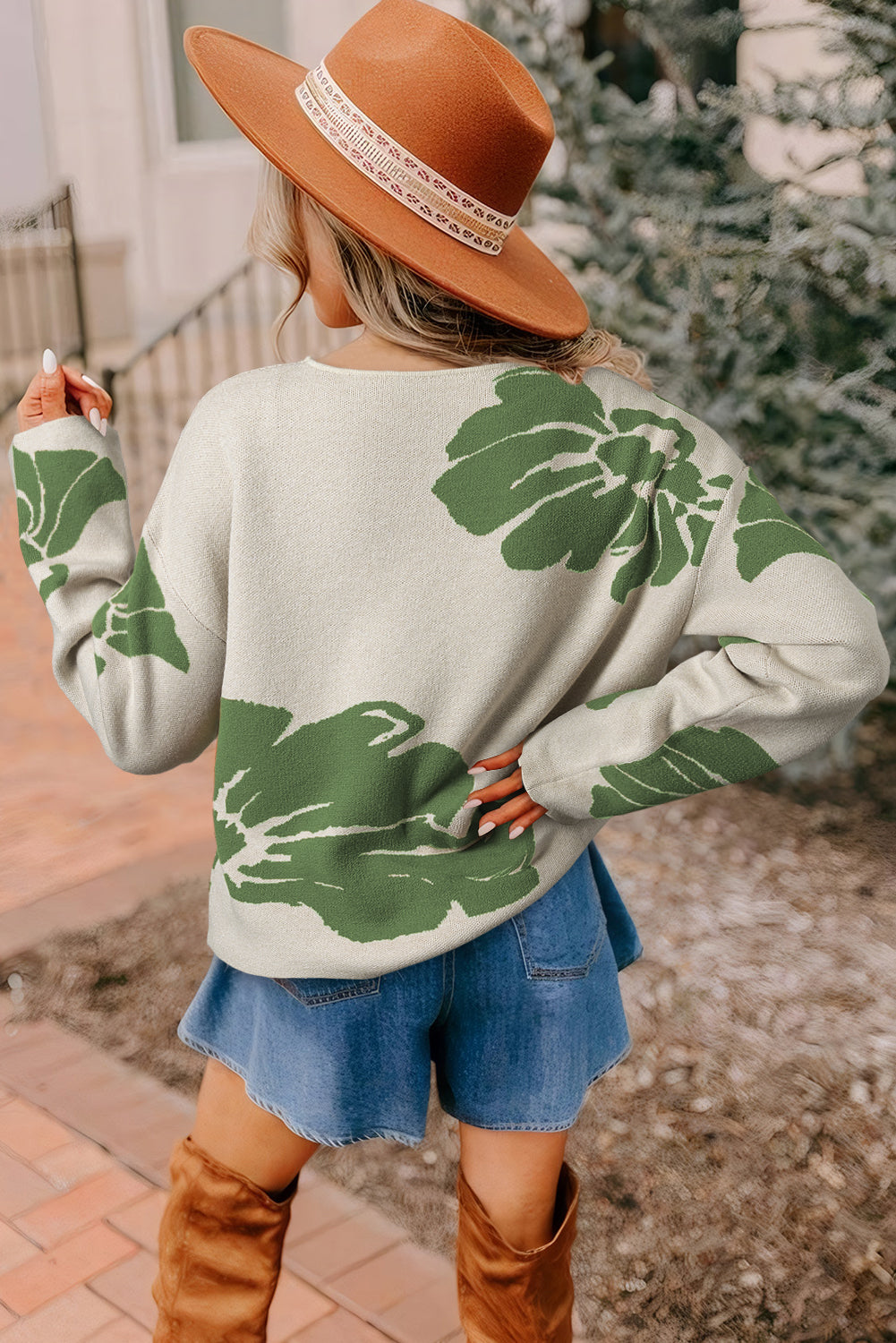 Suéter Oversize con Mangas Anchas y Estampado Floral Atrevido en Verde