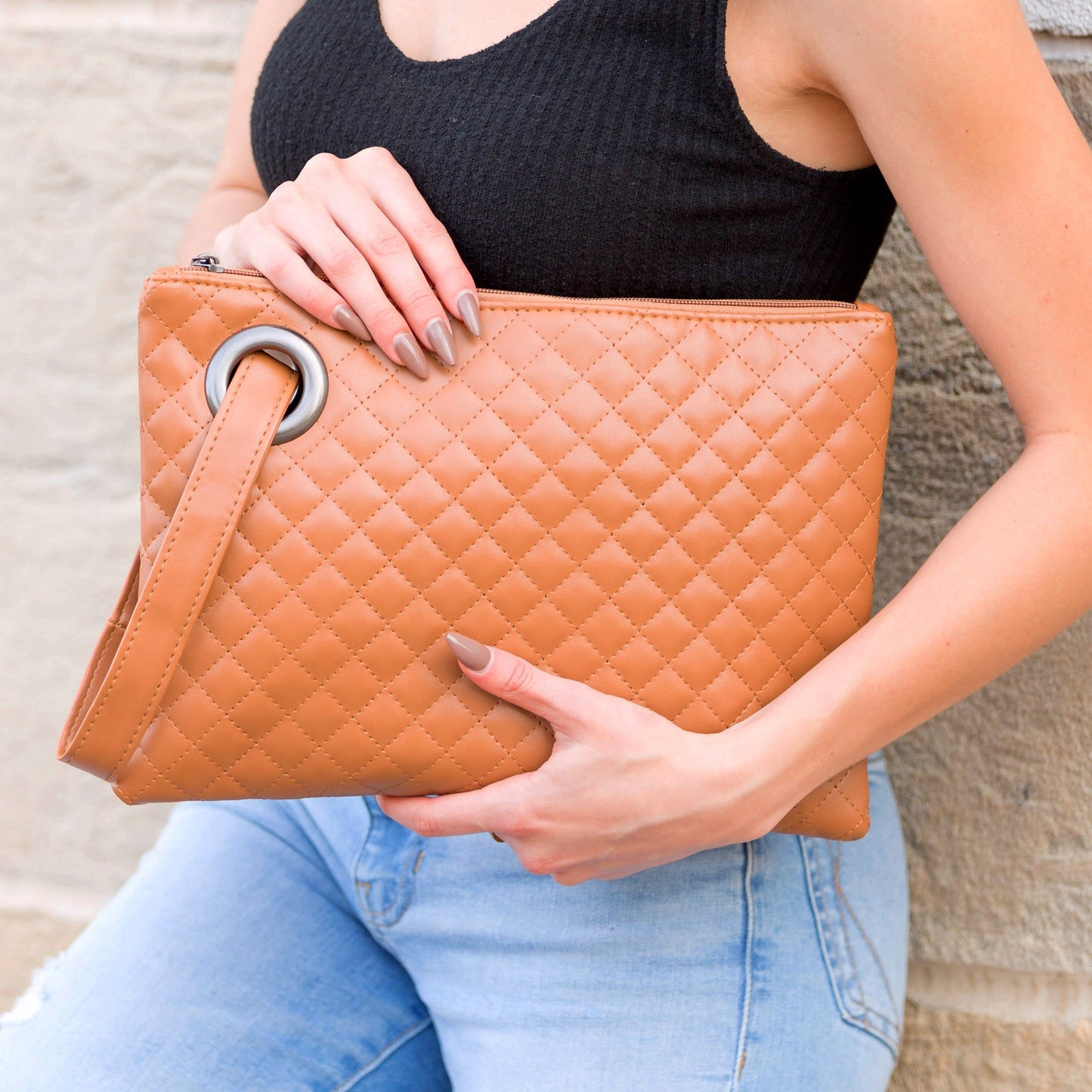 Cartera de mano acolchada