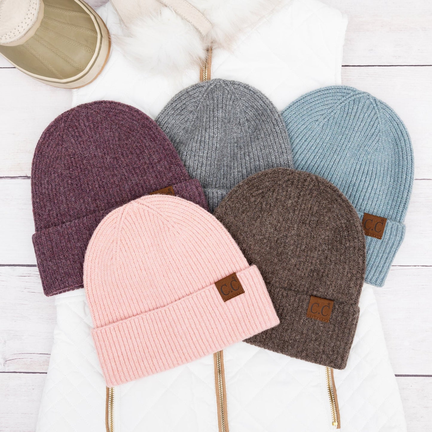 Gorro C.C® de Hilo Fino con Puño