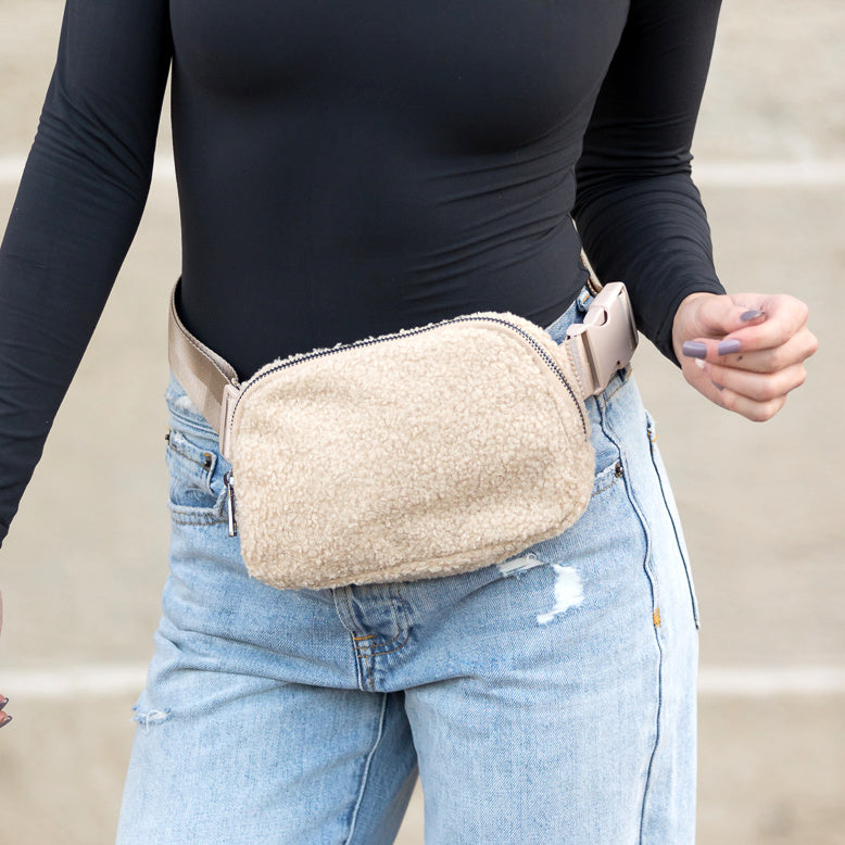 Bolso bandolera riñonera de cintura Lola Boucle Sherpa