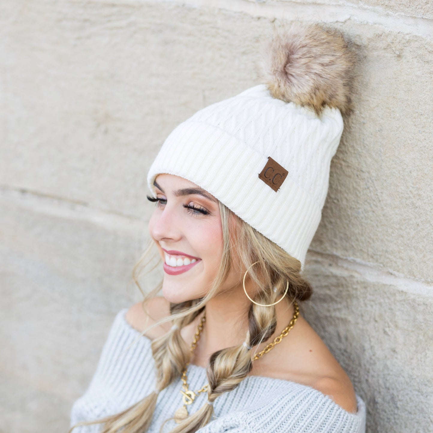 Gorro de punto C.C® Honeycomb con pompón