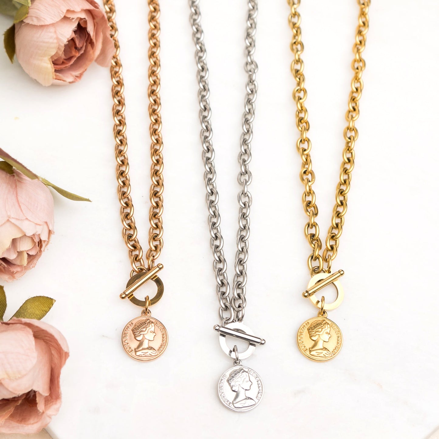 Coin Accent Chain Necklace