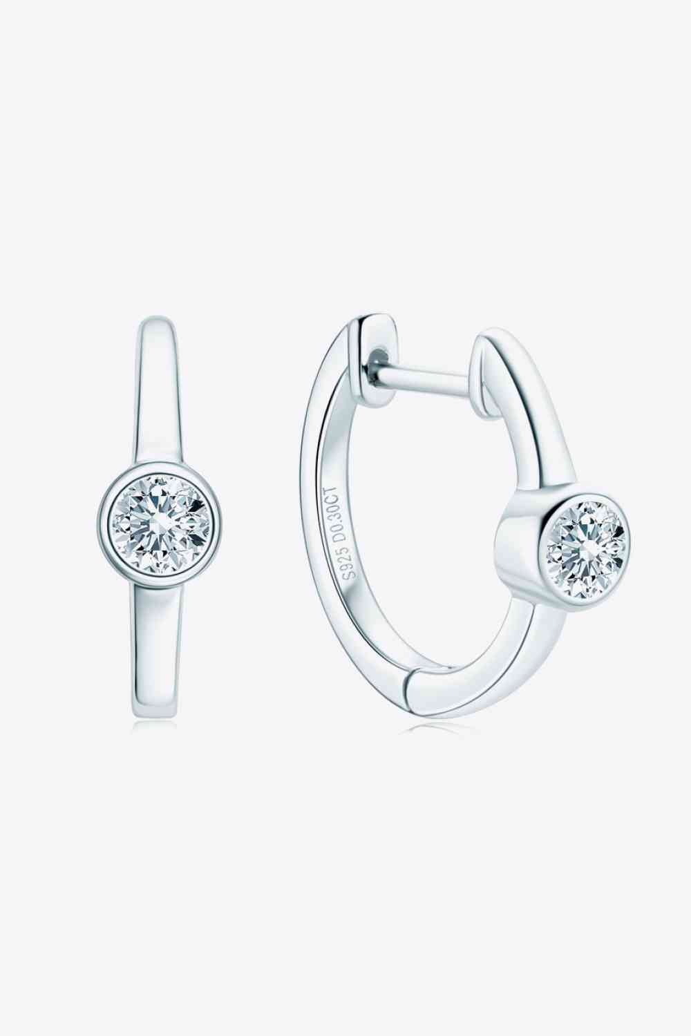 Elegantes Pendientes de Aro Chapados en Oro de 18k con Moissanita Incrustada – Diseño Minimalista Ver tabla de tallas en "más detalles"