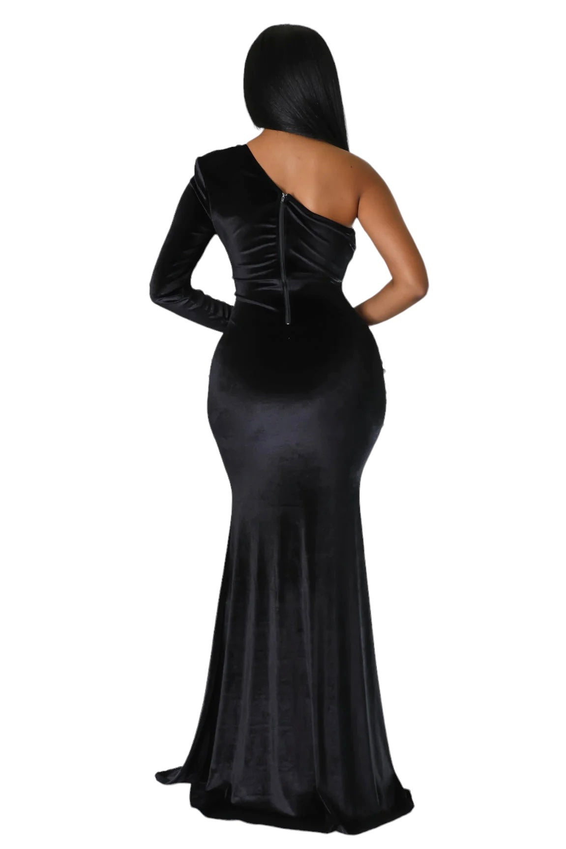 Vestido de cóctel de terciopelo con un solo hombro