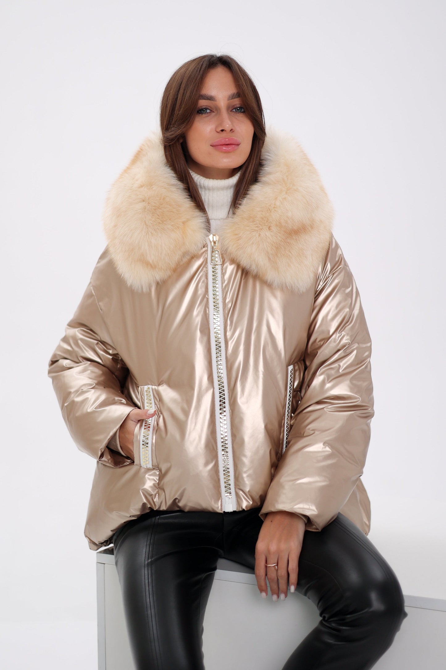 Chaqueta de plumas de zorro polar auténtico