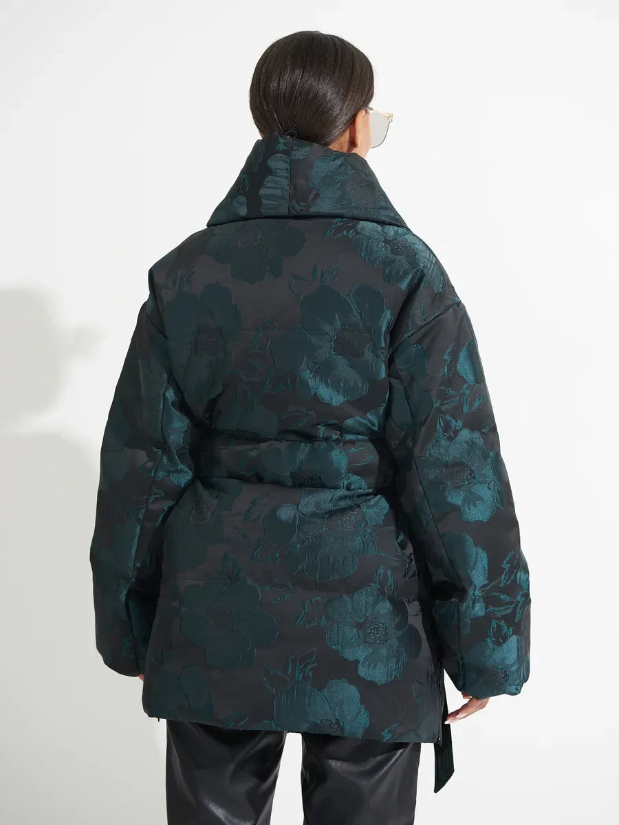 Abrigo de Plumón Jacquard Monocromático en Verde Esmeralda Vintage