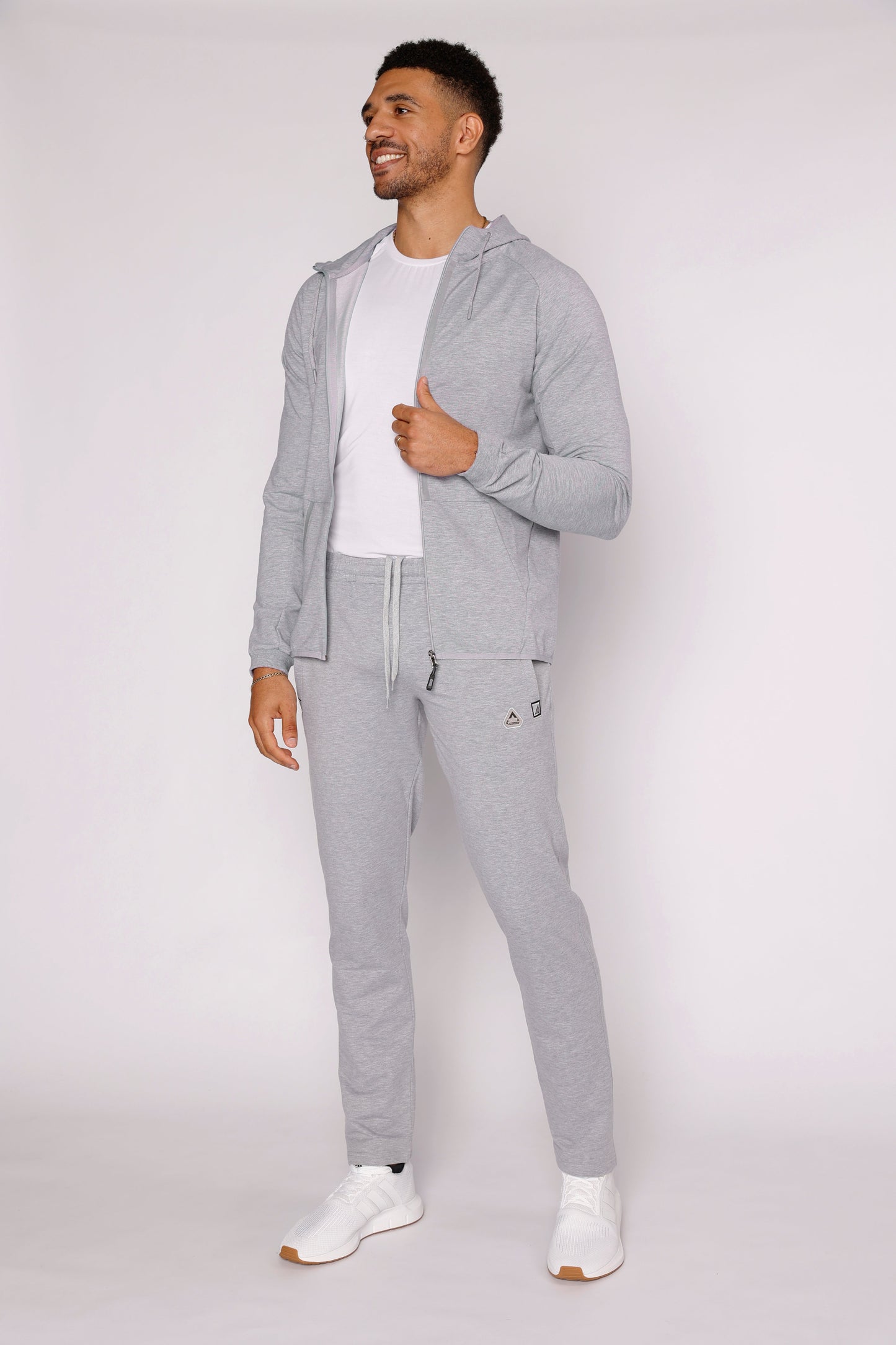 Pantalones de chándal deportivos cómodos para todo el día - Conicos (Corte Regular)