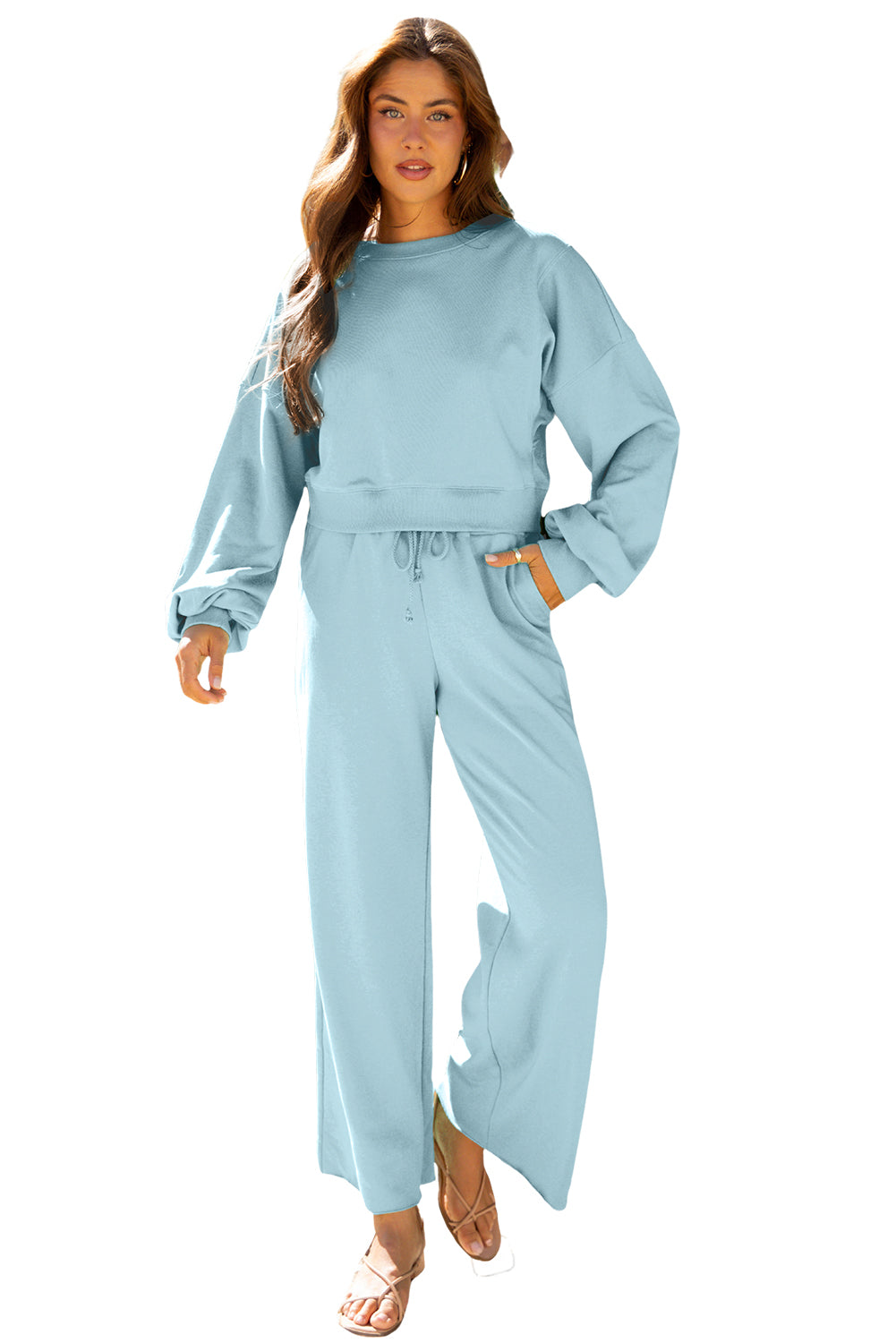 Conjunto de pantalón de pernera ancha con cordón y jersey corto de manga abullonada de hombro caído en azul niebla