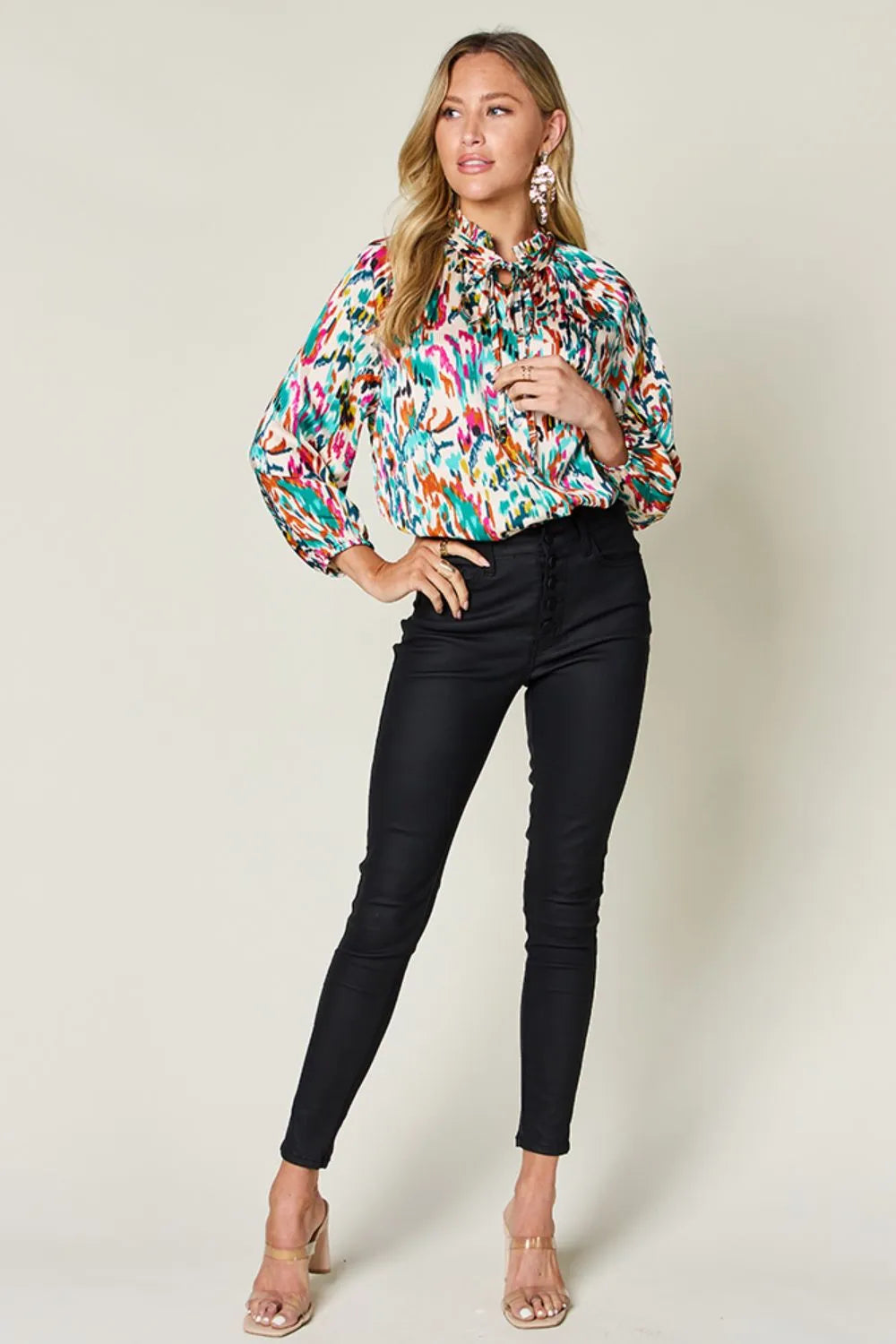Camisa abotonada de manga larga estampada Full Size Double Take