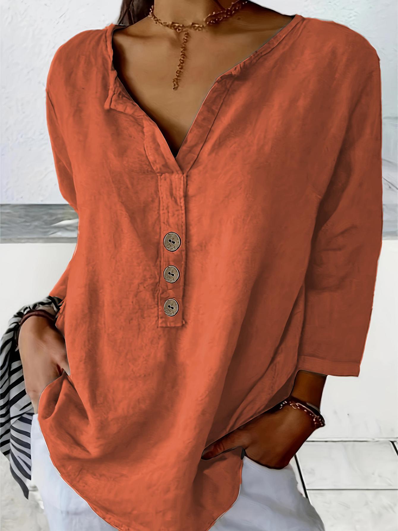 Camisa abotonada moderna con cuello con muescas – Un básico chic relajado