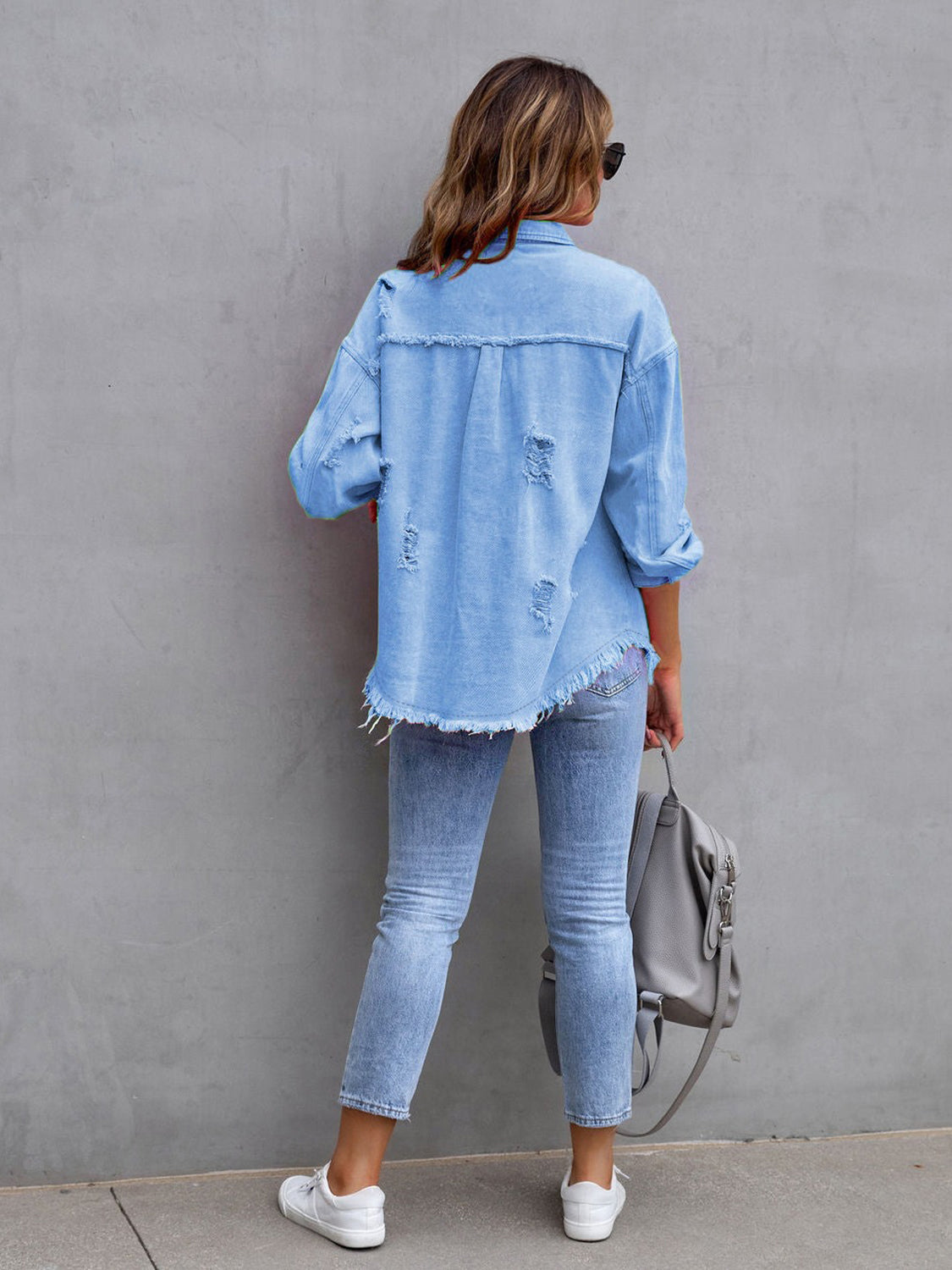 Chaqueta de mezclilla oversize con efecto desgastado