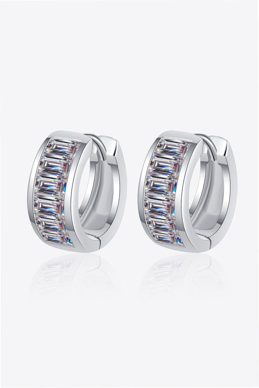 Pendientes Huggie de Plata Esterlina 925 con Moissanita de 1,8 Quilates